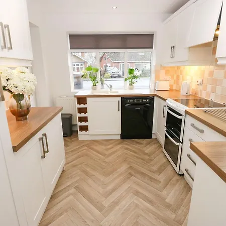 Maple House * Tadcaster