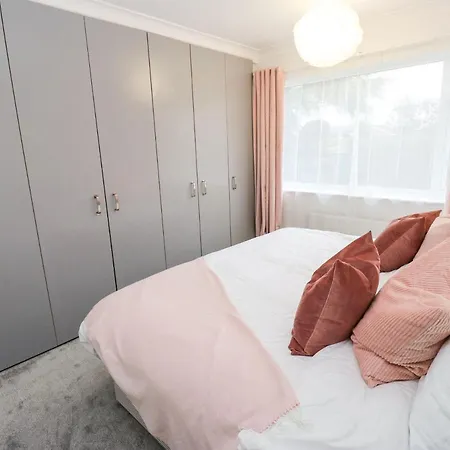 Maple House Holiday home